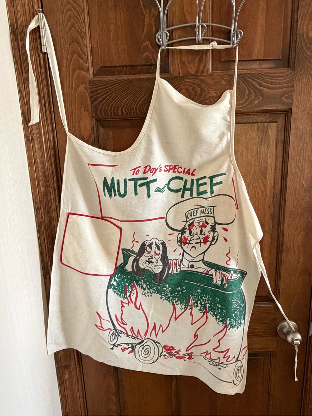 Vintage Mutt and Chef Novelty Print Apron